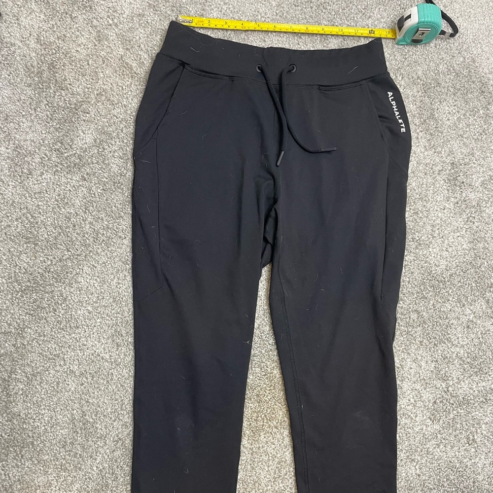 Alphalete premium v2 jogger